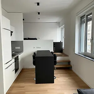 Modern In The Center Of Apartment